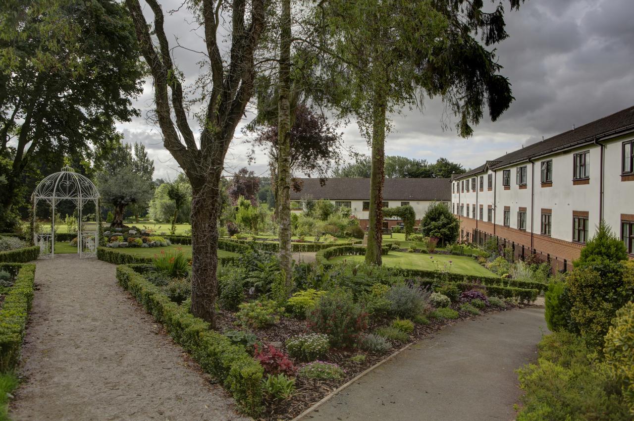 Best Western Plus Ullesthorpe Court Hotel & Golf Club Lutterworth Bagian luar foto