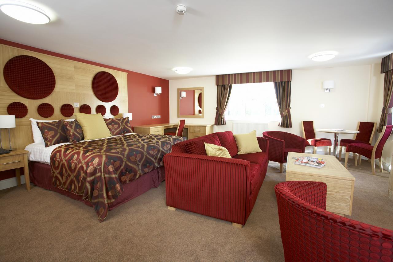 Best Western Plus Ullesthorpe Court Hotel & Golf Club Lutterworth Bagian luar foto